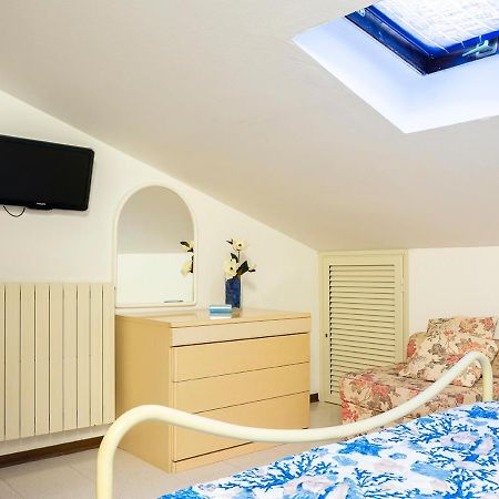Appartamenti La Casina Порт-Аццурро Экстерьер фото
